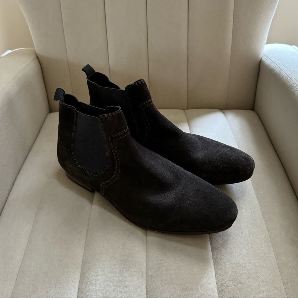 Nordstrom (Public Opinion) Chelsea boots in dark grey suede leather - US M 10
